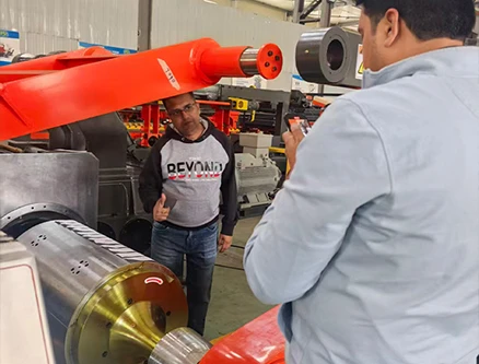Copper Coil Slitting thiab Rewinding Kab Ua tiav dhau los ntawm Hoobkas Txais...